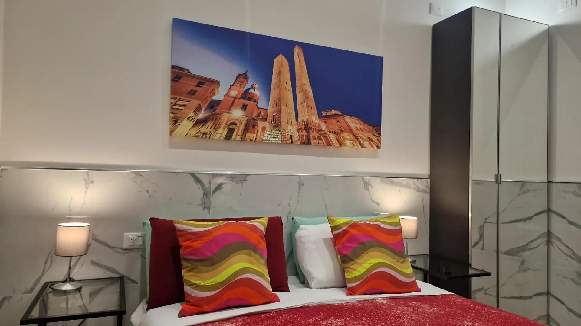 Giudei House Torri Apartment Bologna Italy
