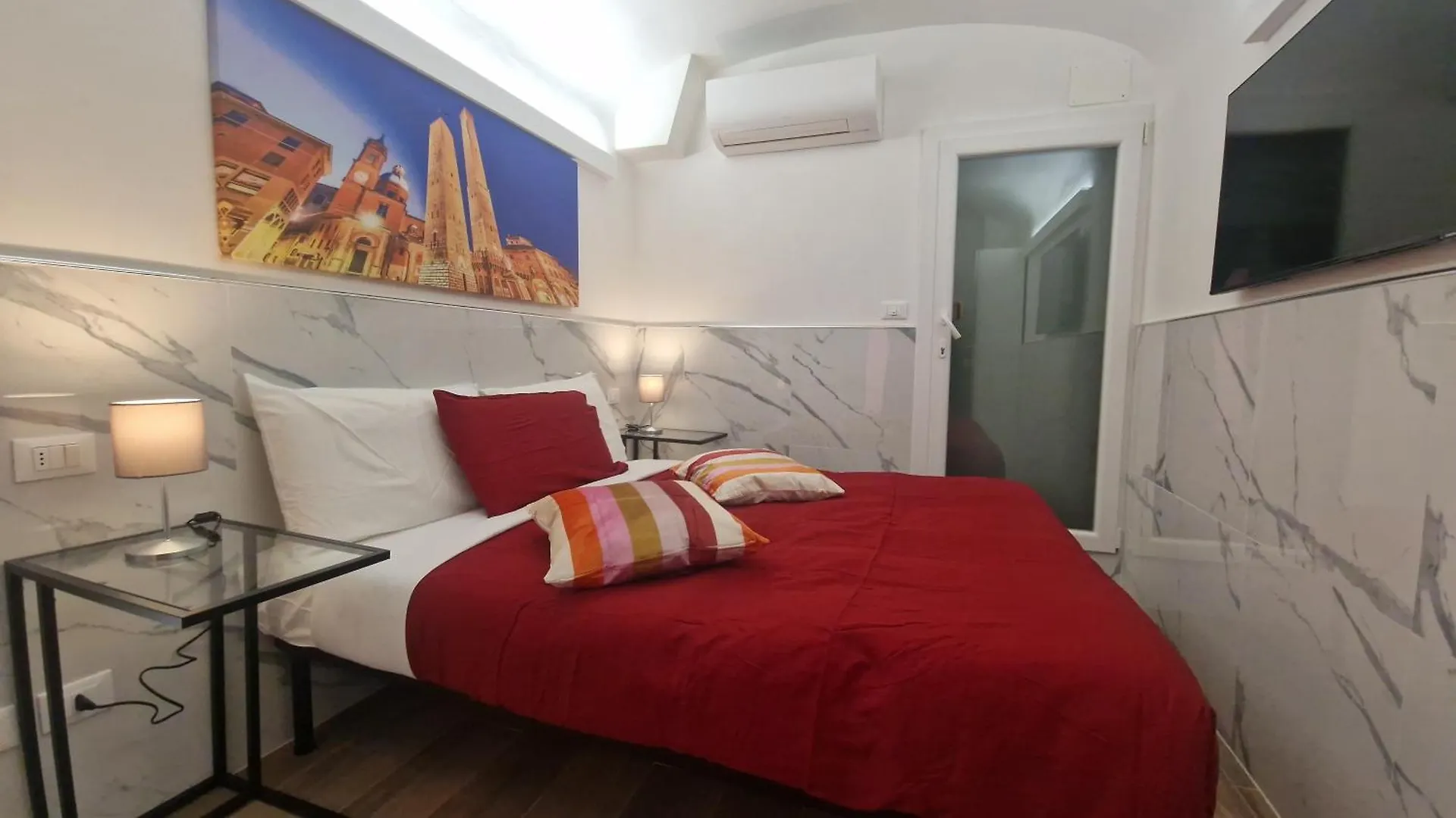 Giudei House Torri Apartment Bologna Italy