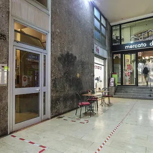 Close To Food And Shopping Apartment