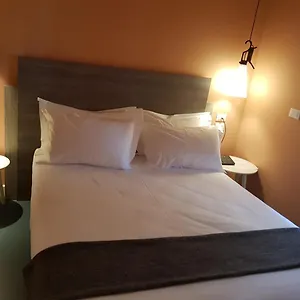 2* Lägenhetshotell Almarossa
